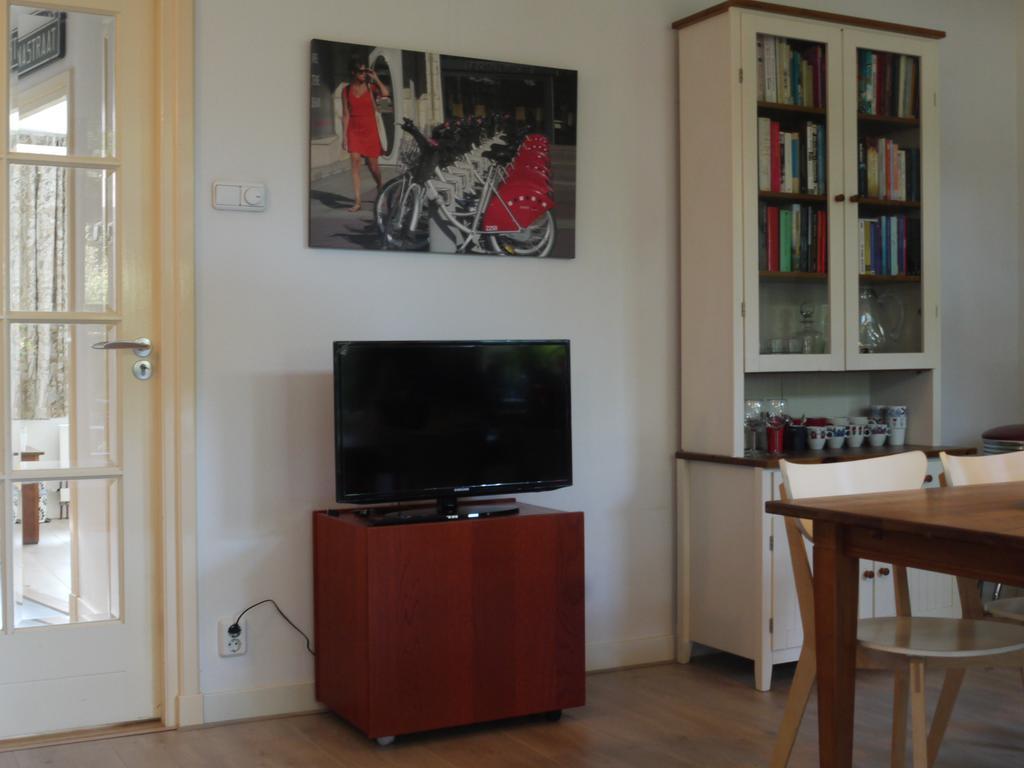 Parra-Dise Apartment กรุงเฮก ภายนอก รูปภาพ