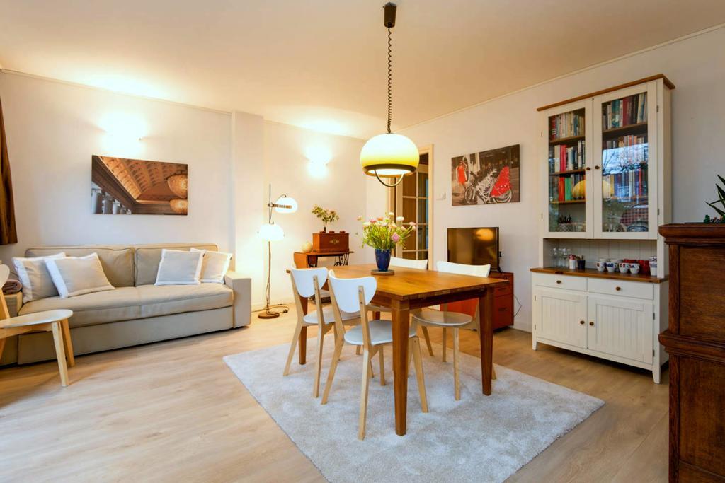Parra-Dise Apartment กรุงเฮก ภายนอก รูปภาพ